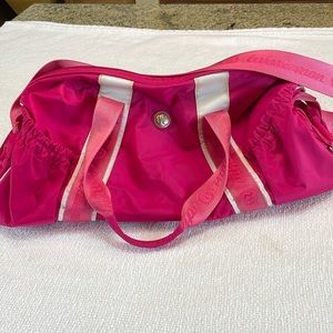 Lululemon duffle bag